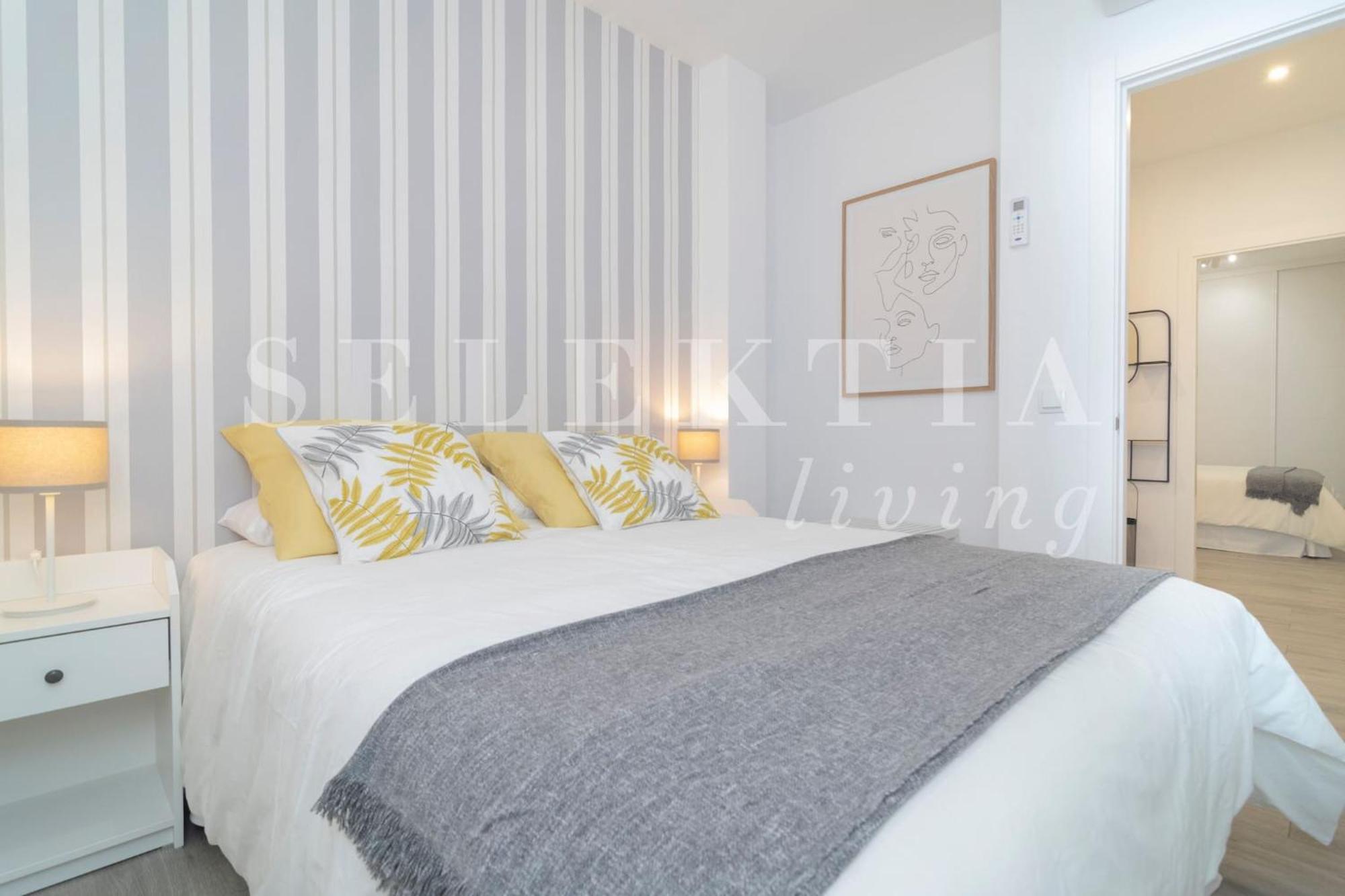 Castellana Suites Madrid Exteriör bild